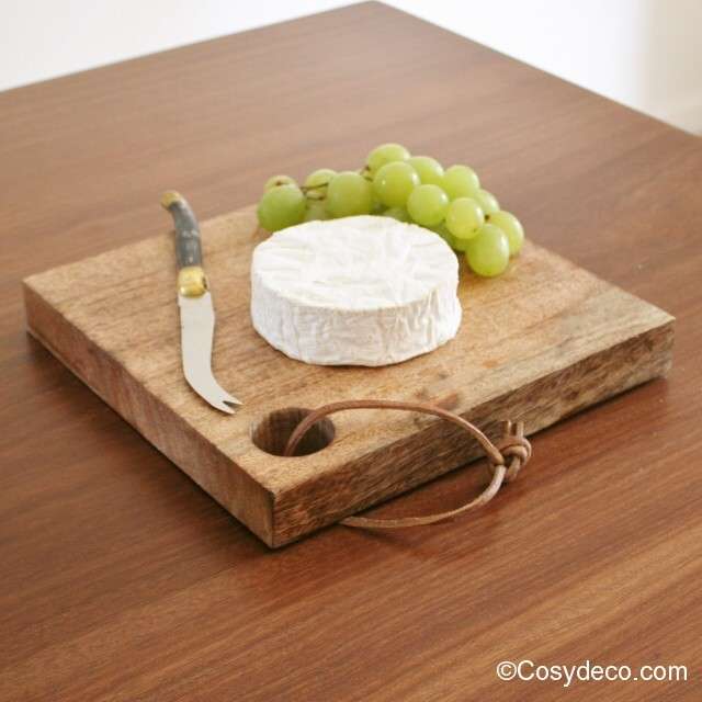 Plateau à Fromage en Bois Carré